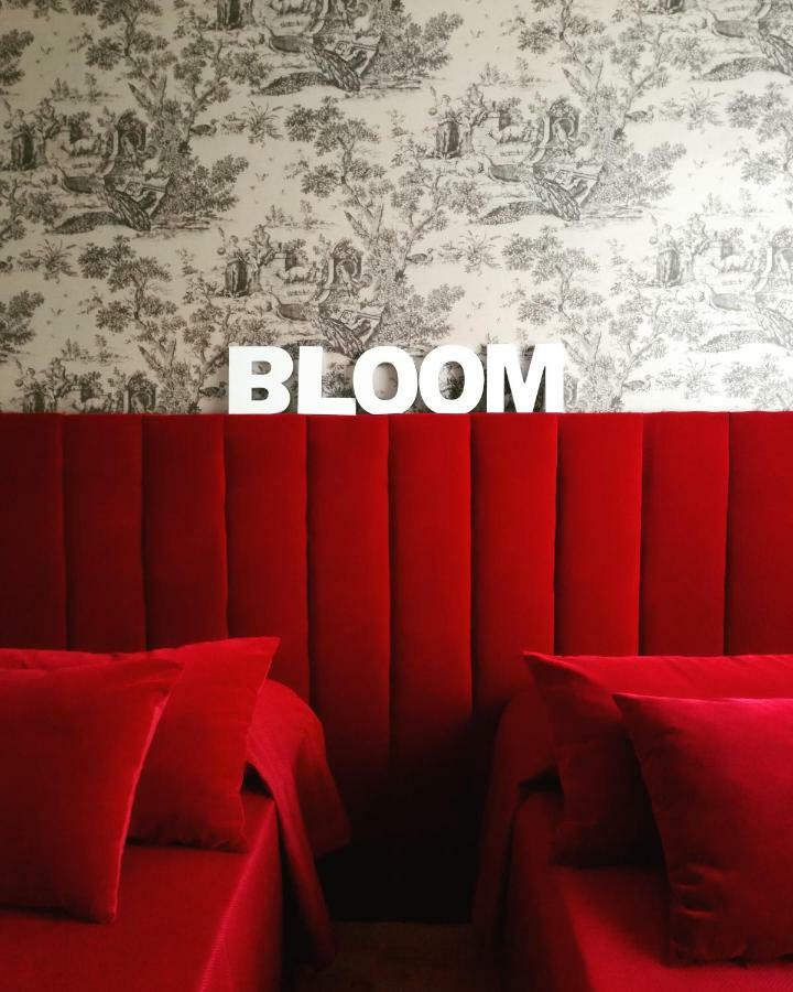 Bloom Rooms Foligno Exterior photo
